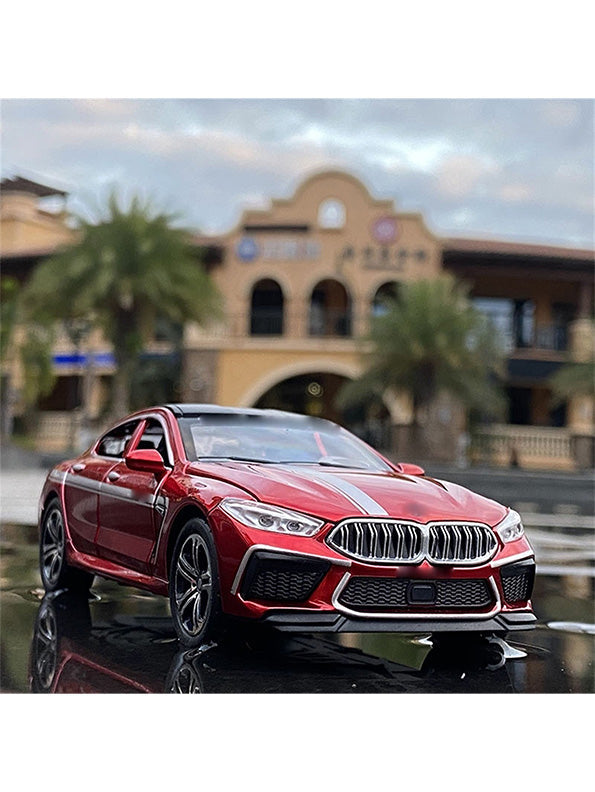 BMW M8 MH8 800 Model Diecast Car 1:24 Scale - Red (TV-S-24)