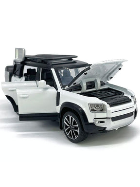 Land Rover Defender Metal Diecast Car - White - Scale 1:32