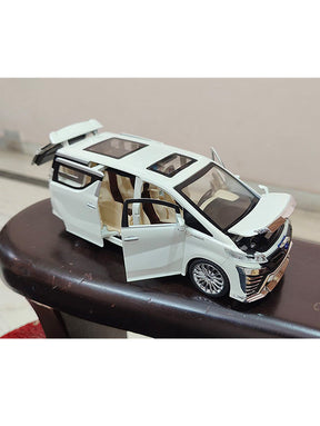 Toyota Alphard Metal Model Diecast Car - White (L12-26)